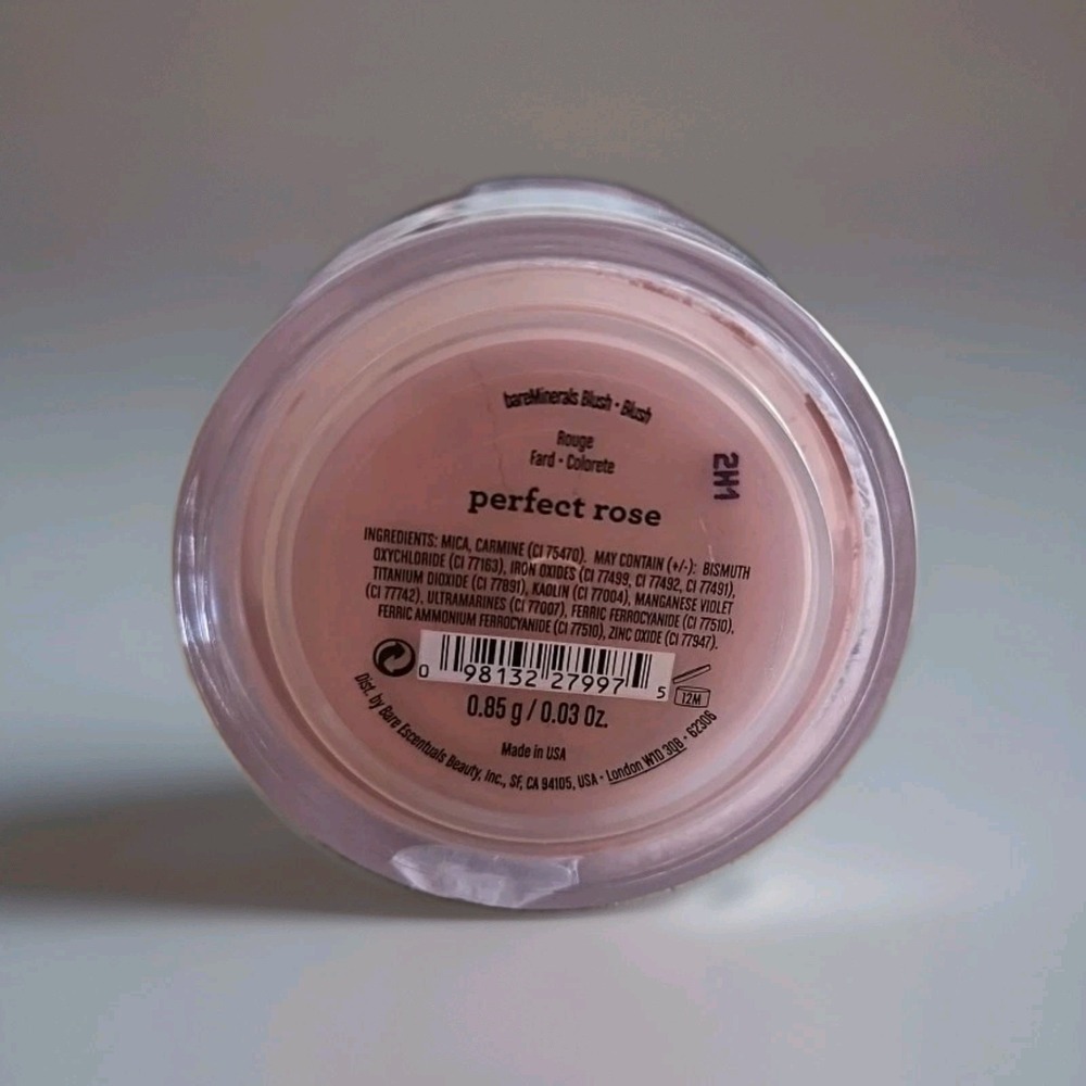 Bare Minerals Perfect Rose Brand New Full Size .85g Bare Escentuals RARE Sealed